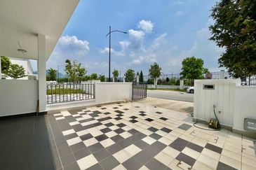 Ebonylane @ Eco Forest