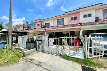 Jalan SP 4 @ Bandar Saujana Putra