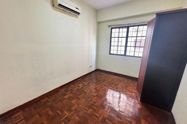 Bayu Tasik Condominium