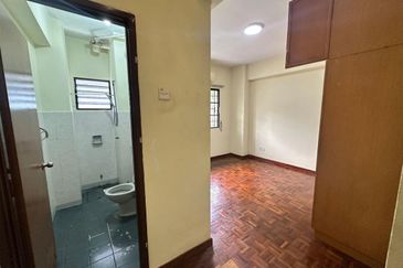 Bayu Tasik Condominium