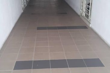 Green Suria Apartment