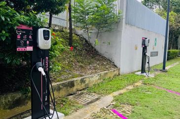 Renai Jelutong Residences