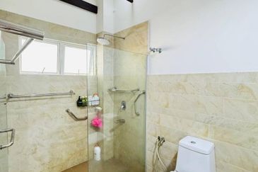 Seksyen 13, Shah Alam