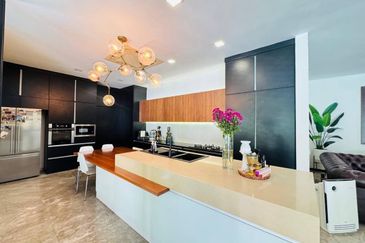 Seksyen 13, Shah Alam