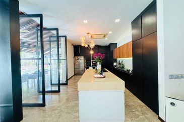 Seksyen 13, Shah Alam