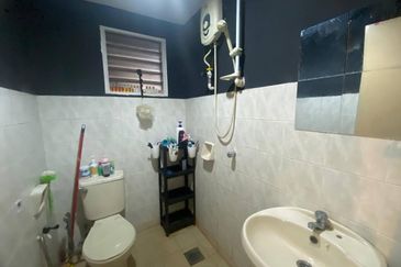 Bayu Tasik Condominium