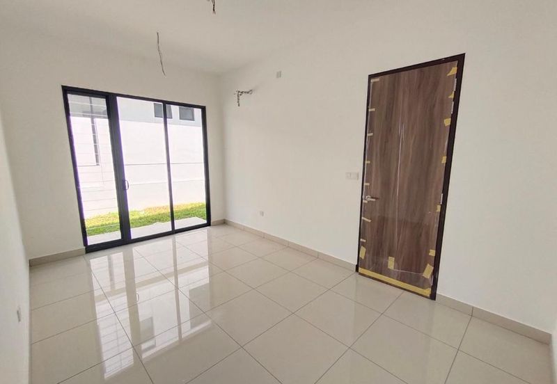 Elmina Green One @ City of Elmina