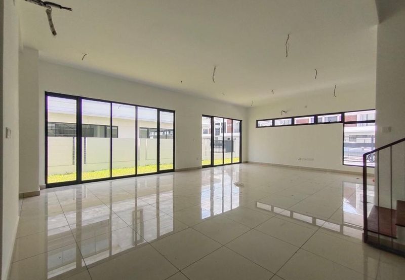 Elmina Green One @ City of Elmina