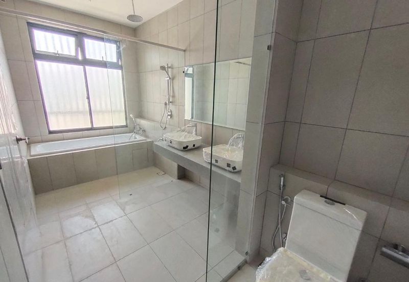 Elmina Green One @ City of Elmina