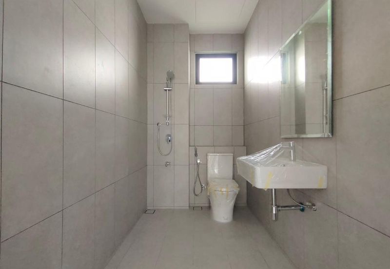 Elmina Green One @ City of Elmina