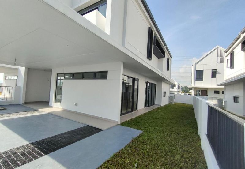 Elmina Green One @ City of Elmina