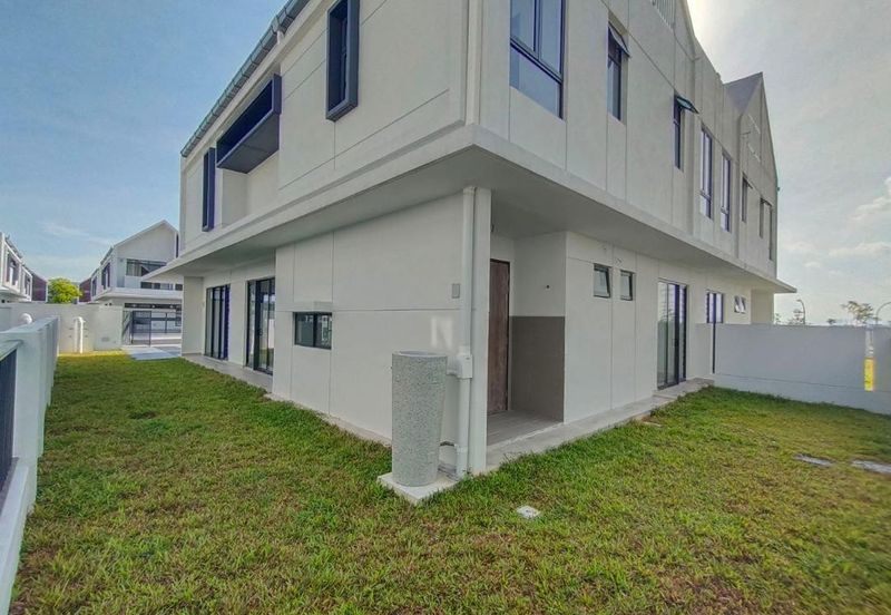 Elmina Green One @ City of Elmina