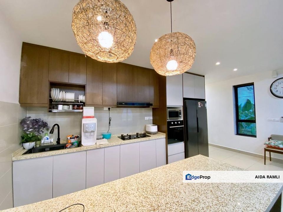 Rimbun Sanctuary Town House For Sale, Selangor, Bukit Jelutong