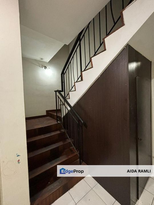 Armanee Terrace Corner Unit Duplex Condominium For Sale, Selangor, Damansara Damai