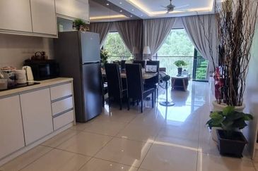 Renai Jelutong Residences