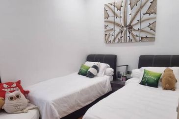 Renai Jelutong Residences