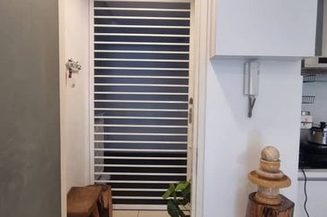 Renai Jelutong Residences