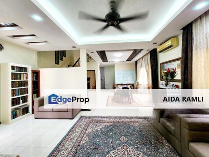 Jalan Jeriji Bukit Jelutong Shah Alam Double Storey Superlinked House For Sale, Selangor, Shah Alam