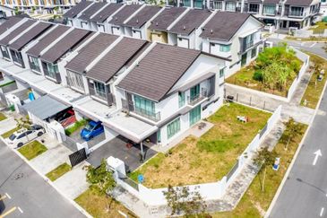 Verna Lake Villas @ Serene Heights