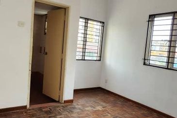 Pangsapuri Mutiara Subang