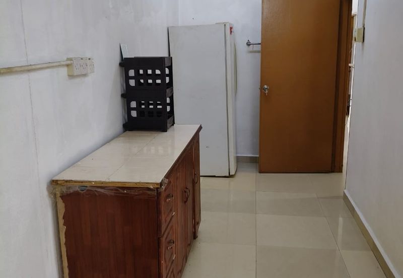 Rumah Setingkat Taman Simpang Kallang Raub Pahang