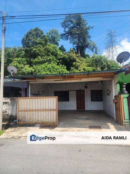 Rumah Setingkat Taman Simpang Kallang Raub Pahang, Pahang, Raub