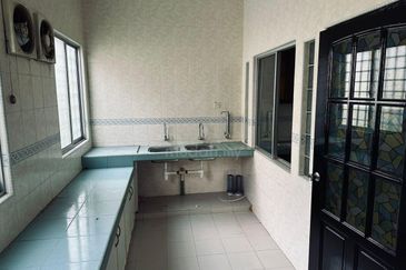 Double Storey House Alam Jaya Cheras for Rent