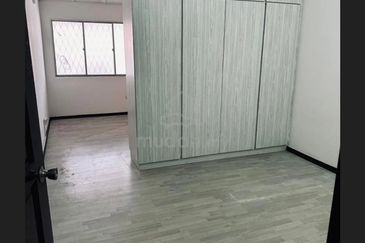 Double Storey House Alam Jaya Cheras for Rent