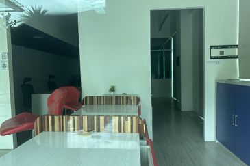 Laman Seri Business Park