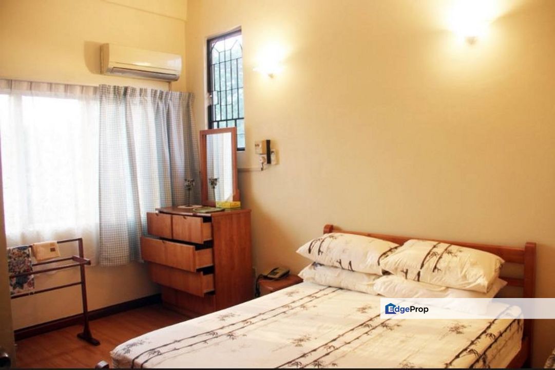  Sri Mahligai Town House seksyen 9 Shah Alam, Selangor, Shah Alam