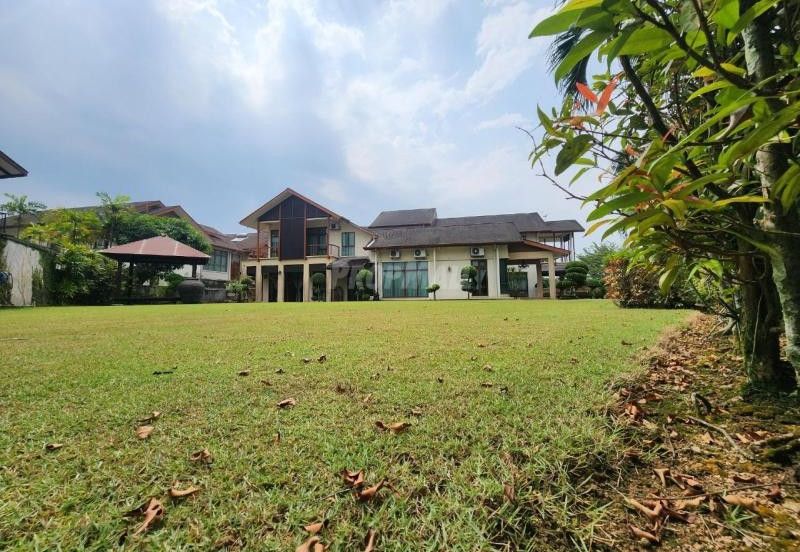 Corner Bungalow D’Puncak Bukit Jelutong Shah Alam