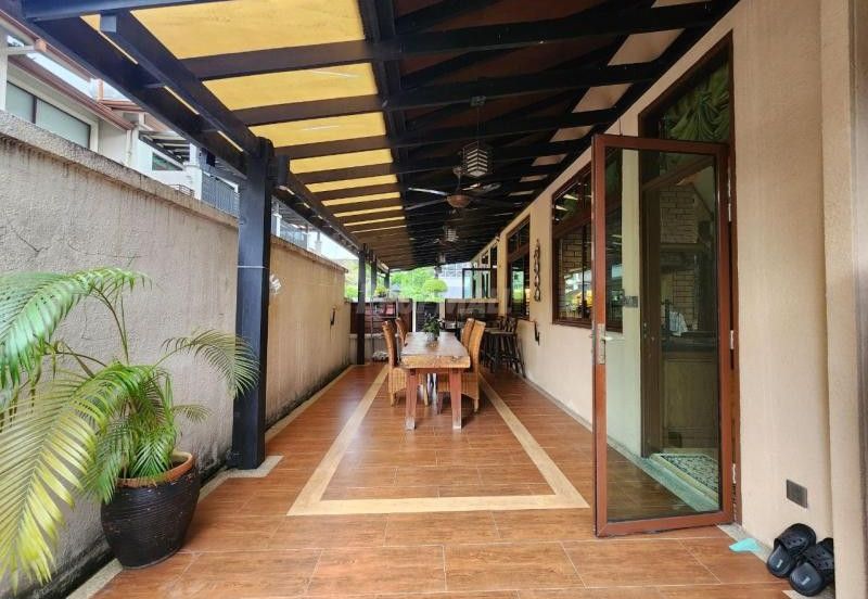 Corner Bungalow D’Puncak Bukit Jelutong Shah Alam