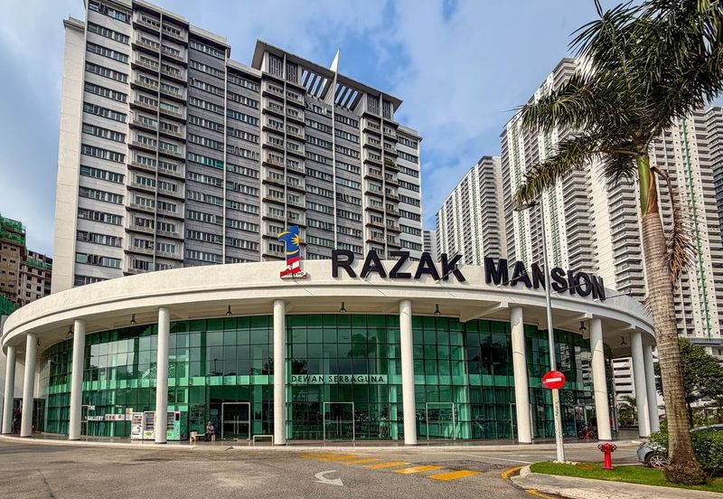 1 Razak Mansion (Residensi Tun Razak)