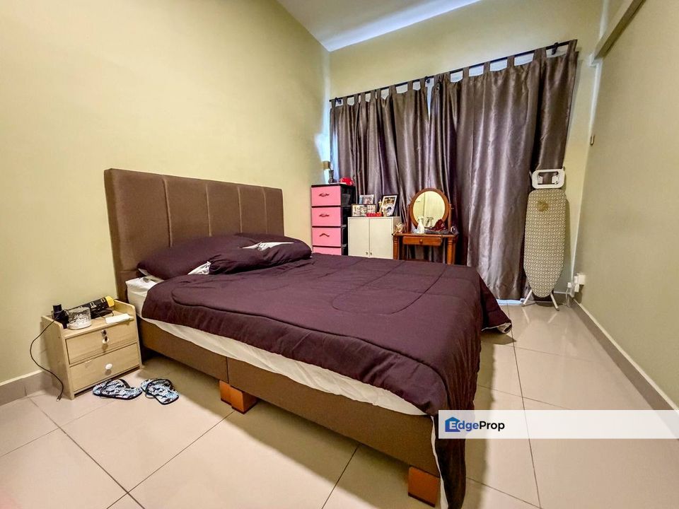 Corner Unit 1 Razak Mansion  Sungai Besi for Sale, Kuala Lumpur, Salak Selatan