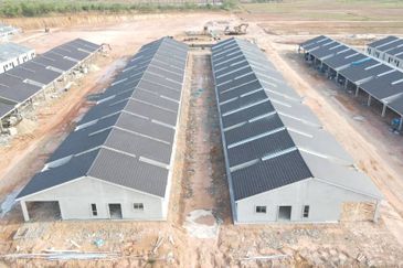 Gurun East Taman Residensi Mesra Fasa 2C Rumah Teres 2 Tingkat Hanya RM265 ribu dengan 4 Bilik ! Rekabentuk Moden