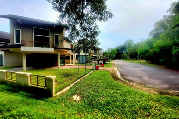  For Sale Semi D  D'Puncak Bukit Jelutong, Shah Alam