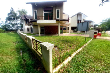  For Sale Semi D  D'Puncak Bukit Jelutong, Shah Alam