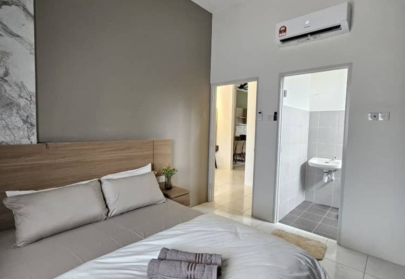 Semi D Satu Tinkgat Taman Bayu Pelangi ( Saujana Sungai Lalang ) Sungai Petani