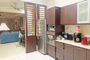 Fully Renovated Storey Terrace Taman Putra Impiana Puchong