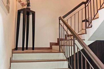 Fully Renovated Storey Terrace Taman Putra Impiana Puchong