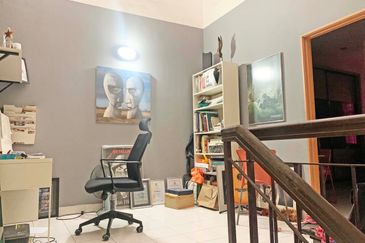 Fully Renovated Storey Terrace Taman Putra Impiana Puchong