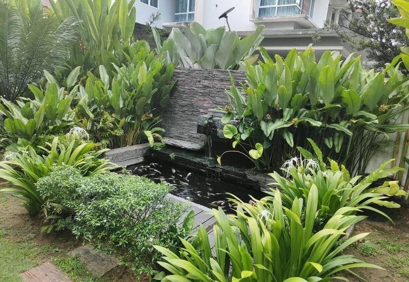 Semi D Double Storey Fully Renovated Freehold Tasik Kesuma Semenyih Selangor