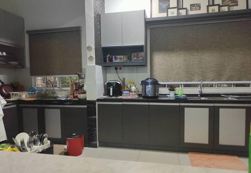 Semi D Double Storey Fully Renovated Freehold Tasik Kesuma Semenyih Selangor