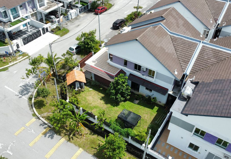 Corner Lot Double Storey Semi D Cluster Bayu Suria Bandar Puncak Alam Selangor