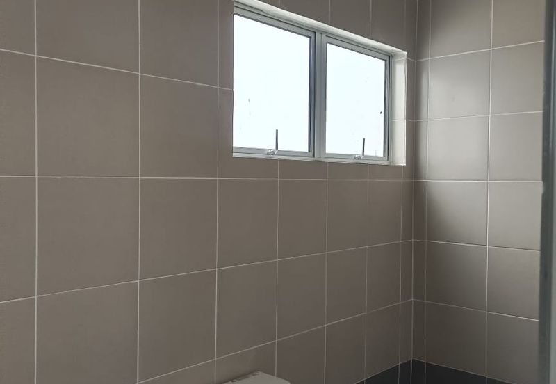 Perumahan Landskap Bertemakan 'Sakura' Dan 'Indoor Courtyard'