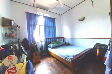 Bungalow House in Bukit Jelutong Shah Alam