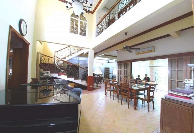 Bungalow House in Bukit Jelutong Shah Alam