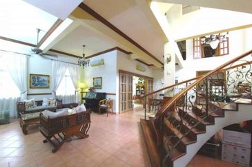 Bungalow House in Bukit Jelutong Shah Alam