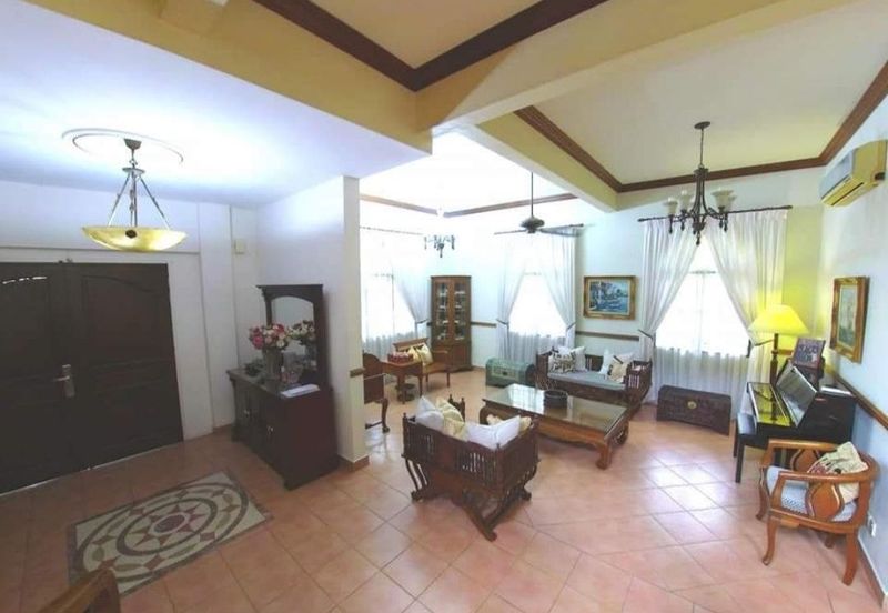 Bungalow House in Bukit Jelutong Shah Alam