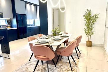 Tilia Encorp Cahaya Alam